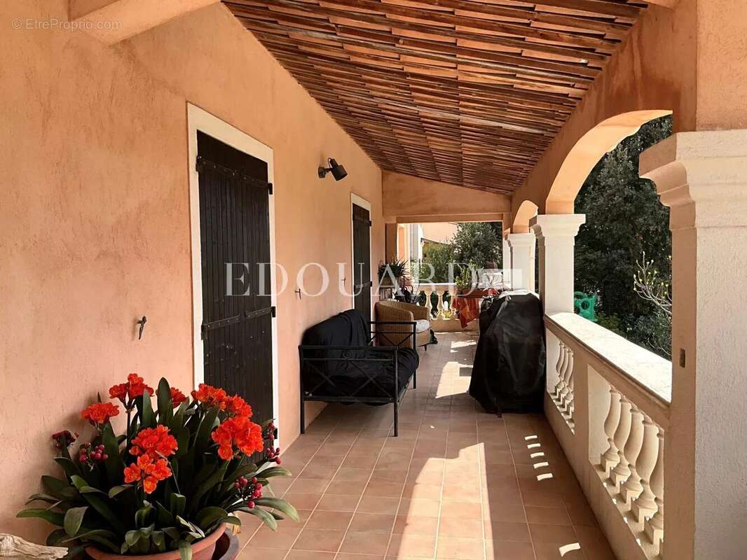 Maison à LA TURBIE