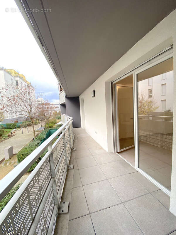 Appartement à LYON-8E