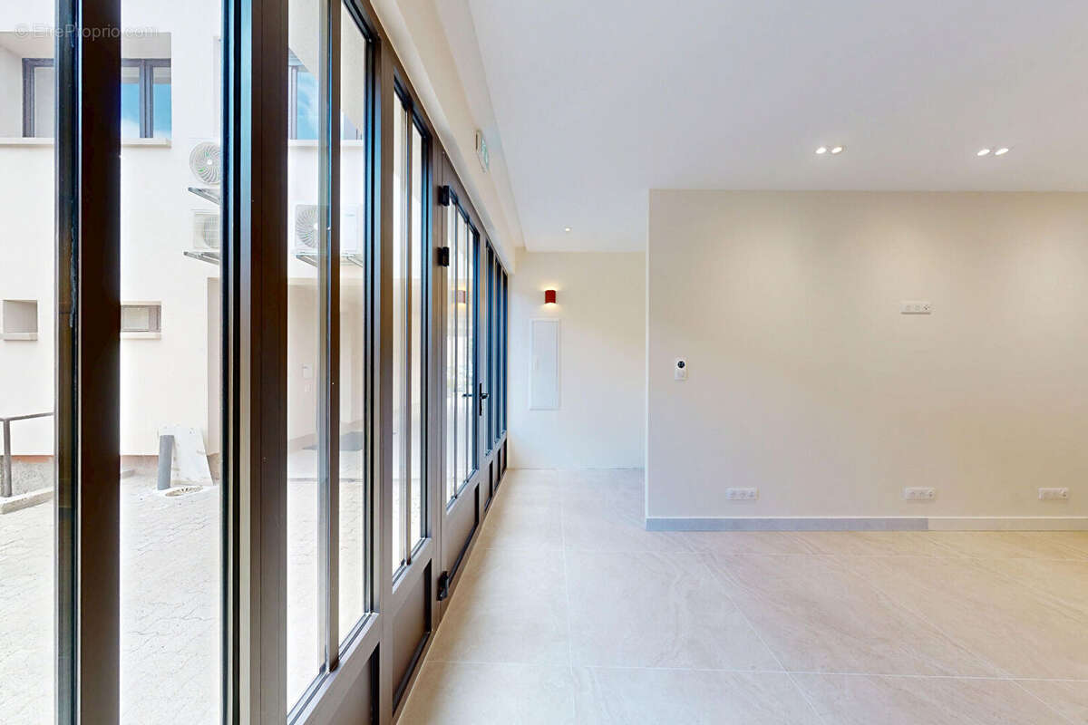 Local commercial 31m² à schiltigheim - photo 9