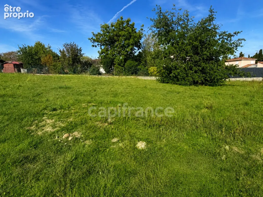 RIEUMES – Terrain à bâtir 759 m² viabilisé – Proche centre et commodités - photo 4