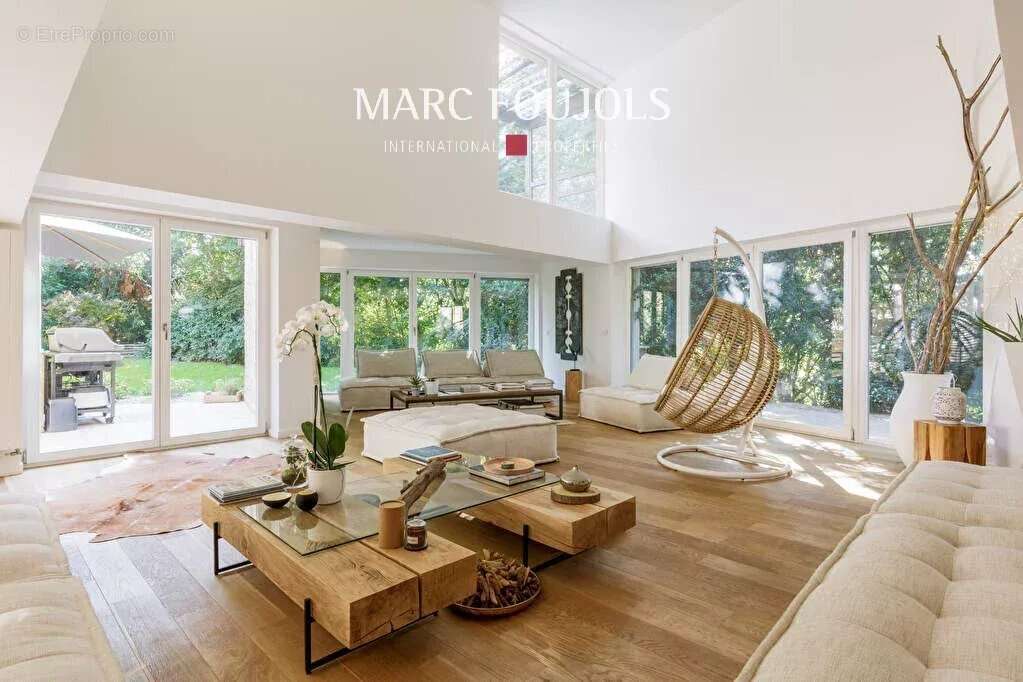 Maison à JOUY-EN-JOSAS