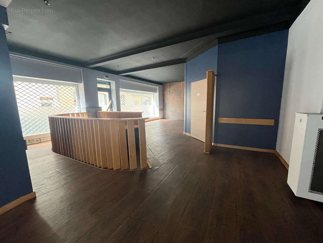 Immeuble Longwy 20 pièce(s) 490 m2 - photo 4