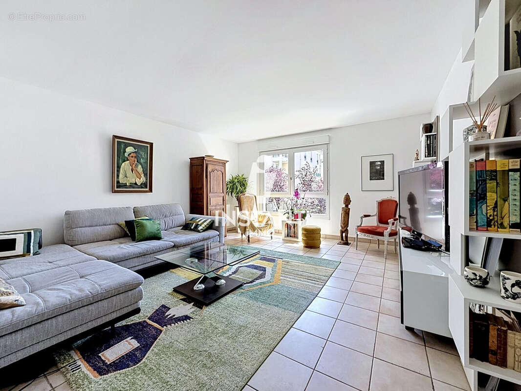 Appartement à BRY-SUR-MARNE