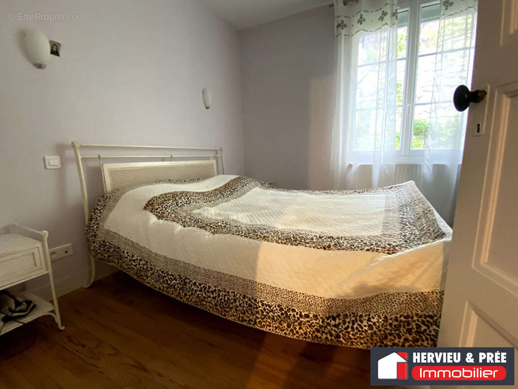 Maison à OUISTREHAM