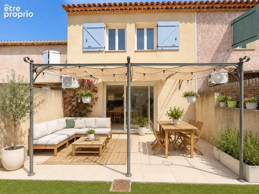 Photo Maison à La Crau au prix de 329 000€