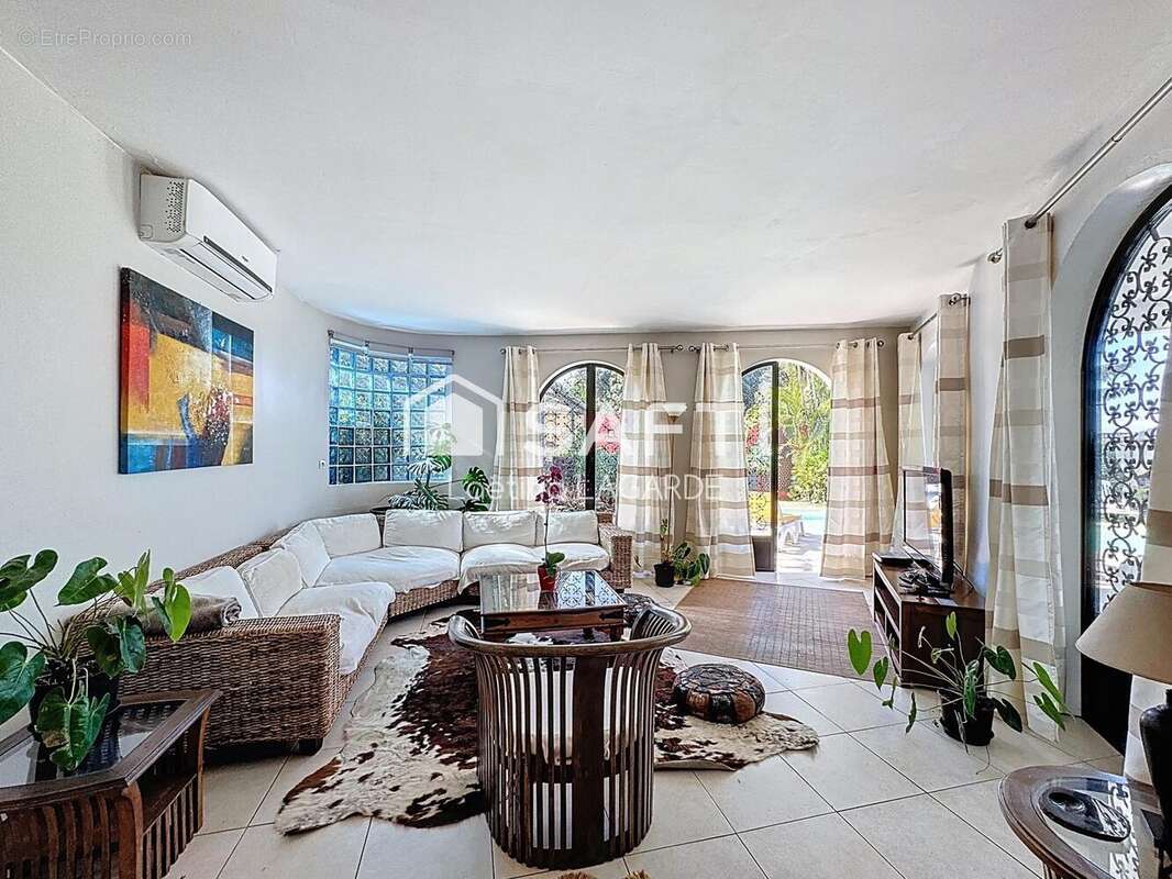 Photo 6 - Maison à LE TAMPON