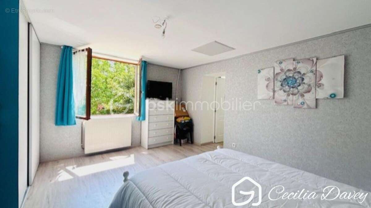 *** Nouveauté : Véritable coup de cœur pour cette propriété de caractère rare, mêlant authenticité, confort et sérénité, offrant - photo 10