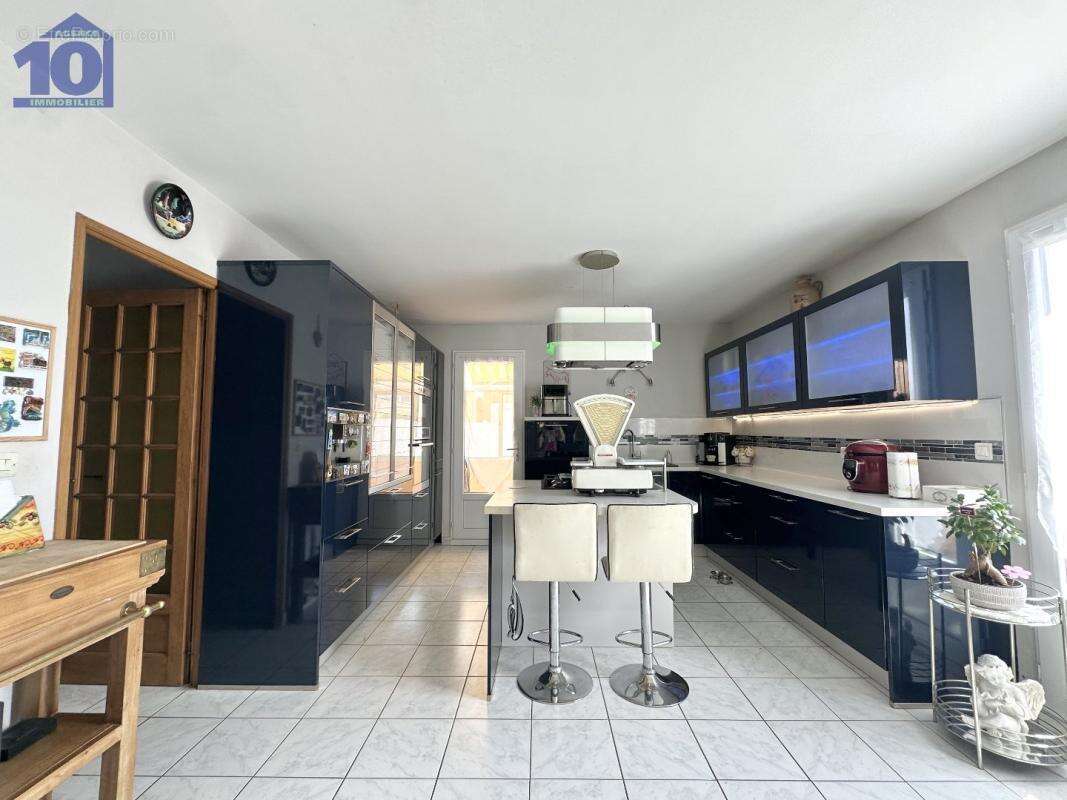 Maison 85 m² à Valras-Plage  - photo 4