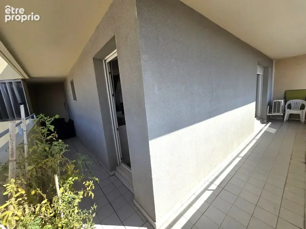 Superbe T3 - Loggia - Grand Garage - Proche Arènes et Gare. - photo 6