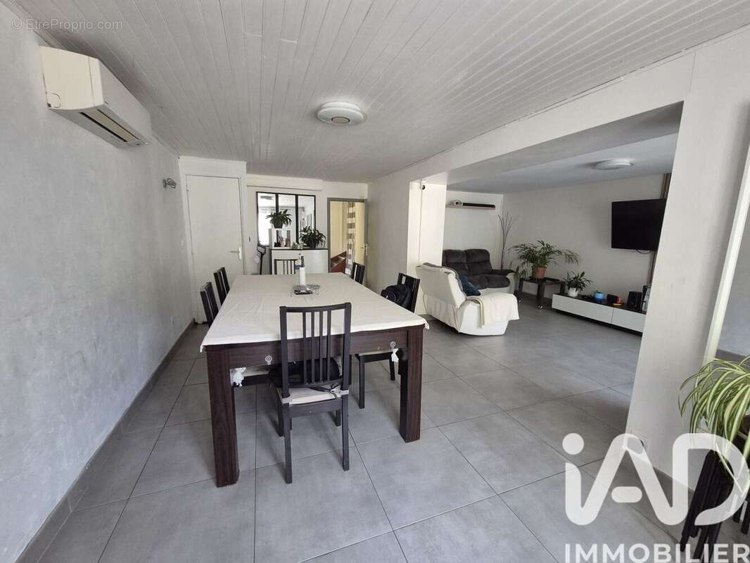 Maison 102 m² à Reuil-En-Brie  - photo 2
