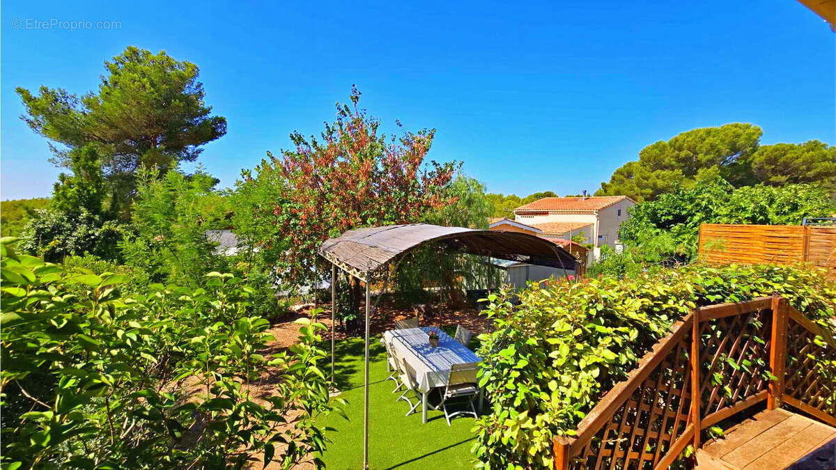 Coup de coeur au Castellet - Mobil-home avec terrain de 215 m² en pleine propriété - photo 5