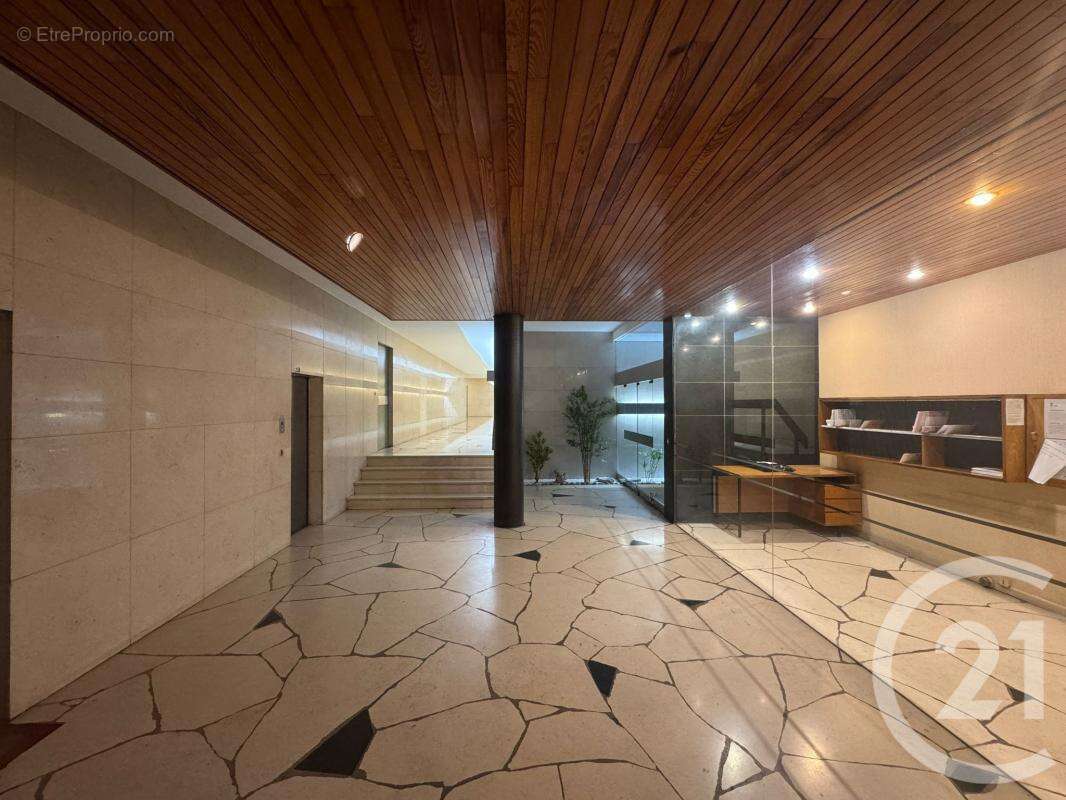 Appartement 115 m² à Fontenay-Sous-Bois  - photo 17