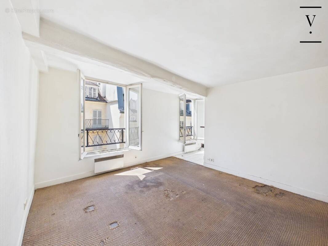Appartement à PARIS-6E