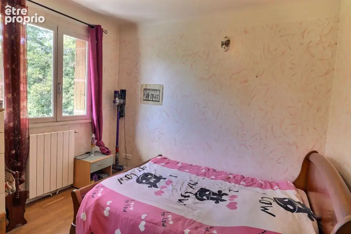 Tènement immobilier avec étang - photo 9