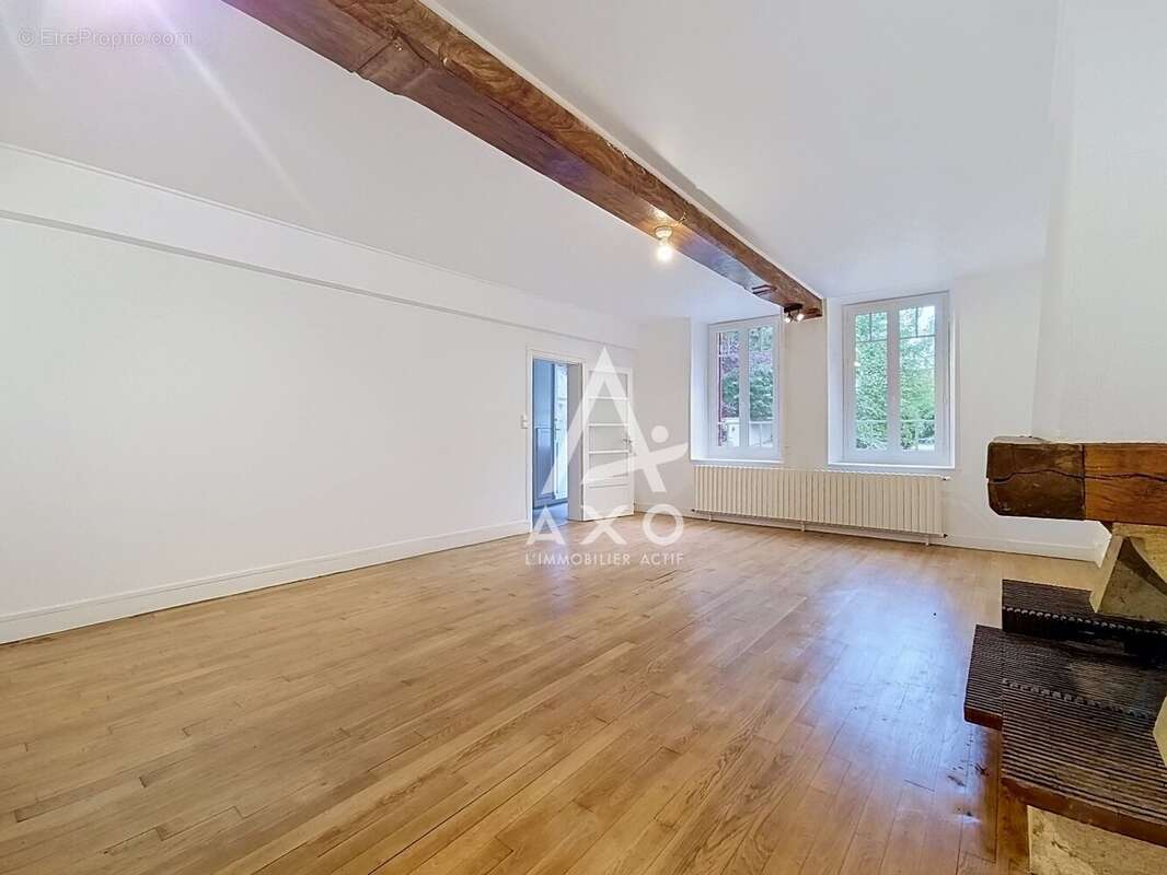 Grande maison rénovée à Auneuil   grange et jardin clos - photo 4