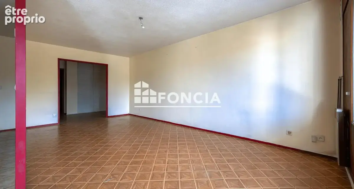 EXCLUSIVITÉ – Rond Point de la Chapelle Cran Gevrier - Appartement T3 lumineux - photo 2