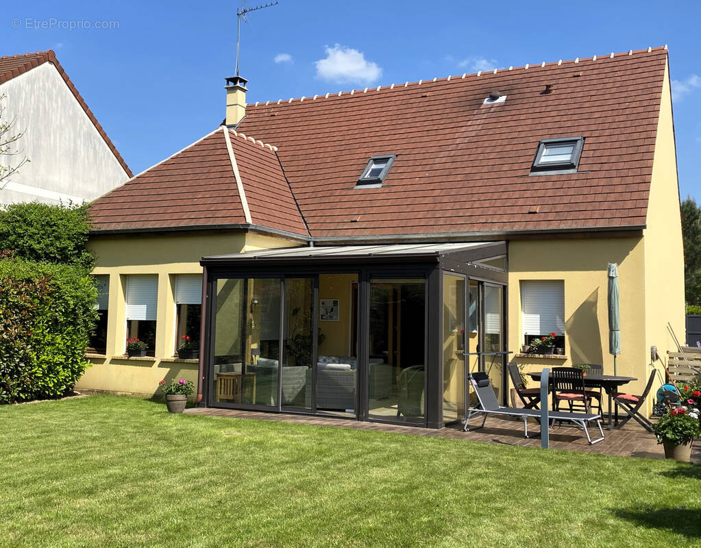 Maison à MORIGNY-CHAMPIGNY