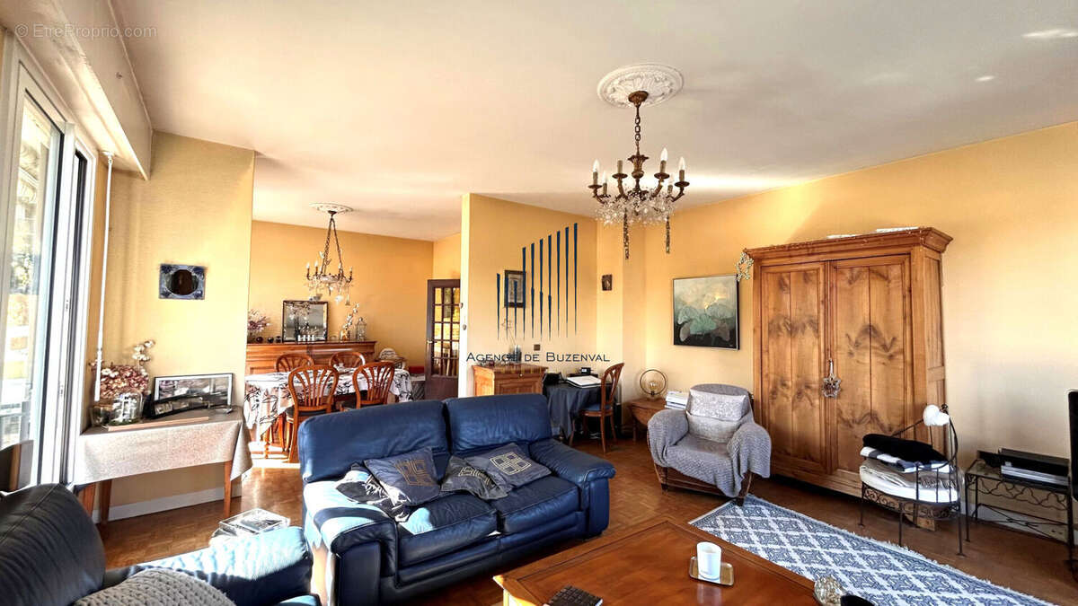 Appartement à RUEIL-MALMAISON