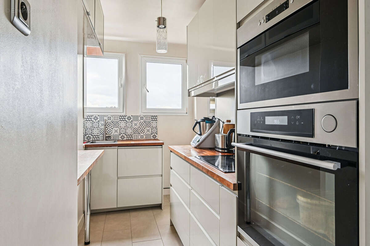 Appartement à COLOMBES