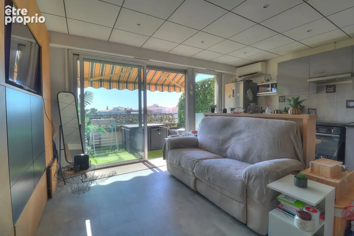 Charmant 2 pièces dans résidence avec piscine - photo 16