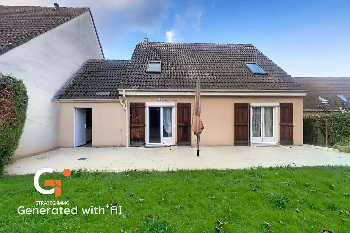 Maison à SAINT-ETIENNE-DU-ROUVRAY