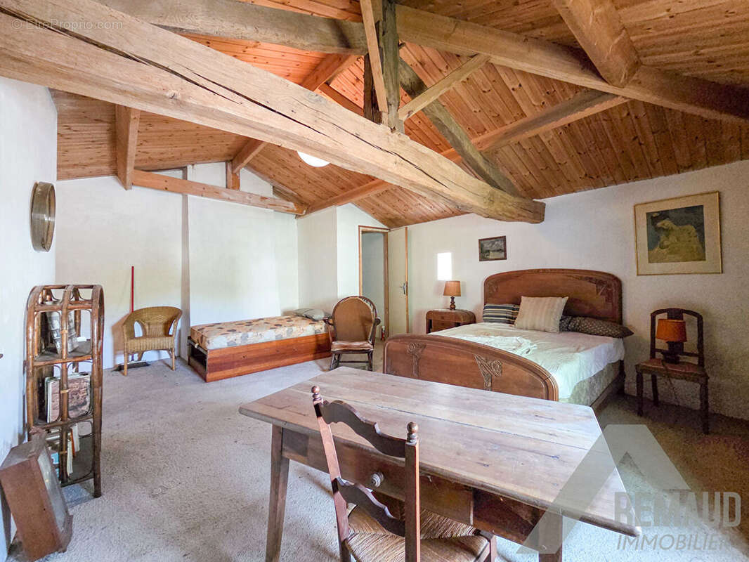 Maison ancienne XIXème siècle - A rénover - Fort potentiel - photo 14