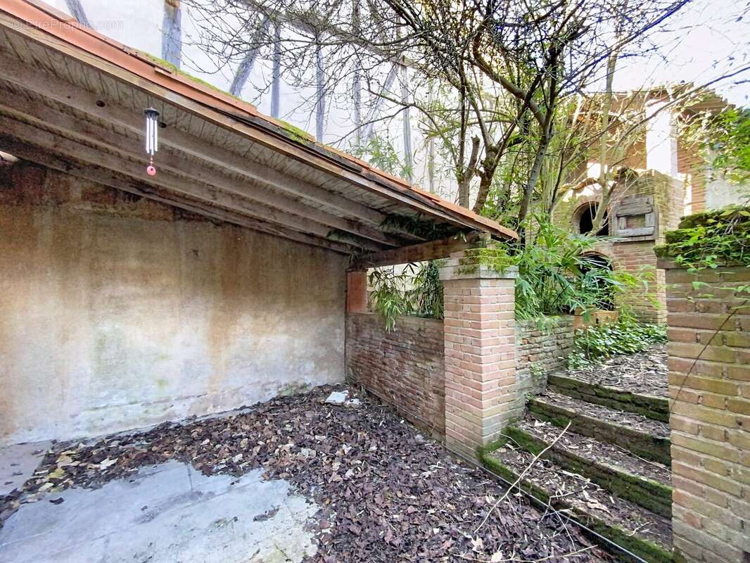 Maison à LISLE-SUR-TARN