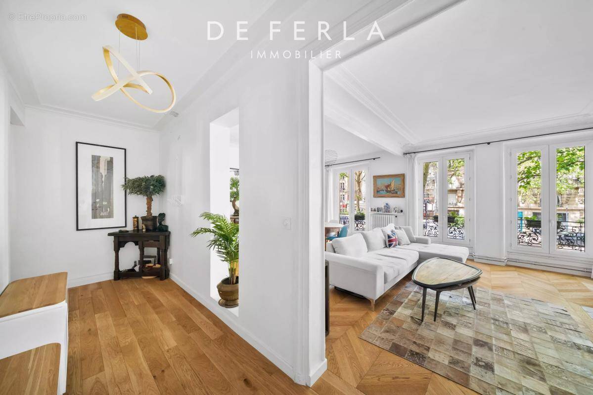 Appartement à PARIS-5E