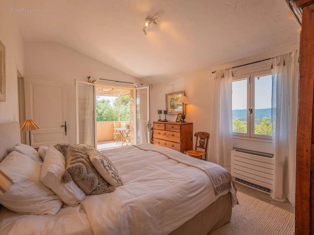 Villa provençale avec belle vue à Grimaud - photo 7