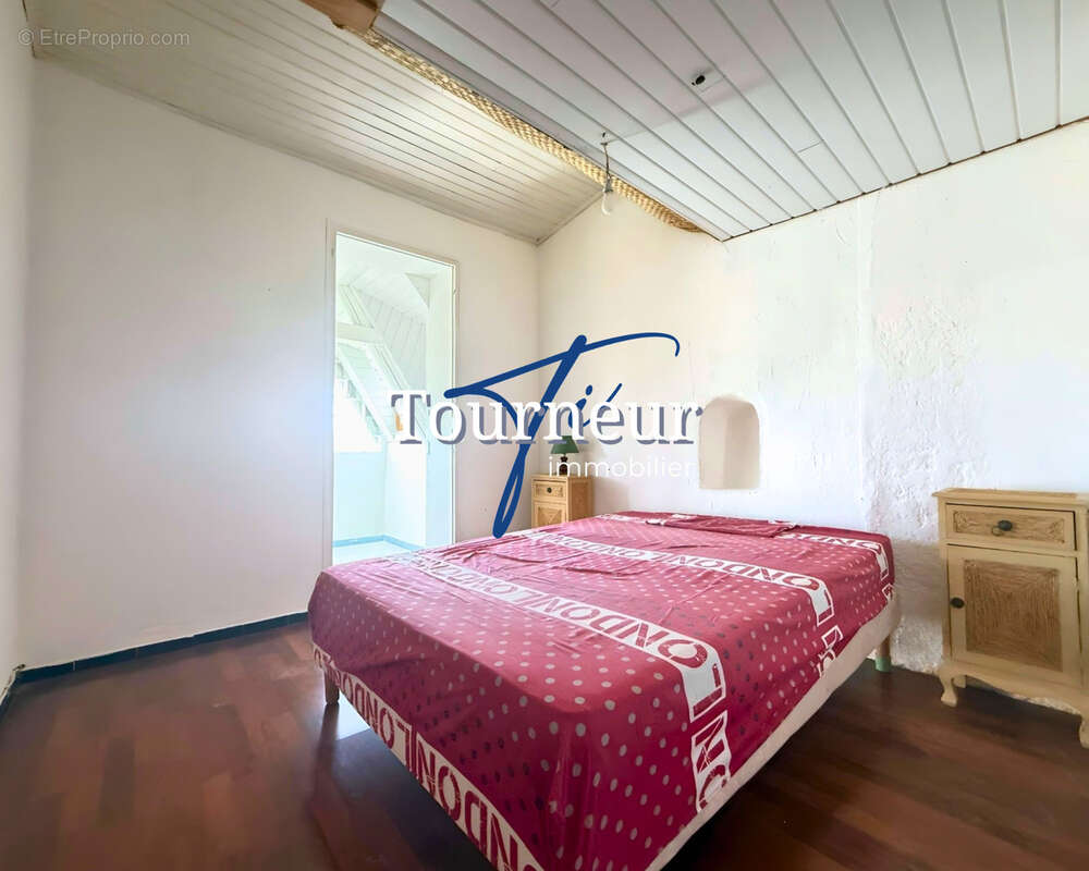 Maison à SIX-FOURS-LES-PLAGES