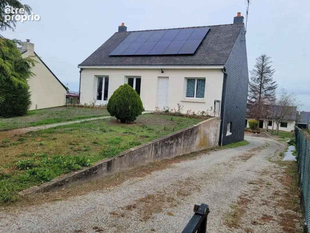 Maison de bourg à Ligné. 2 chambres + 2 possibles, Bureau, Garage - photo 4