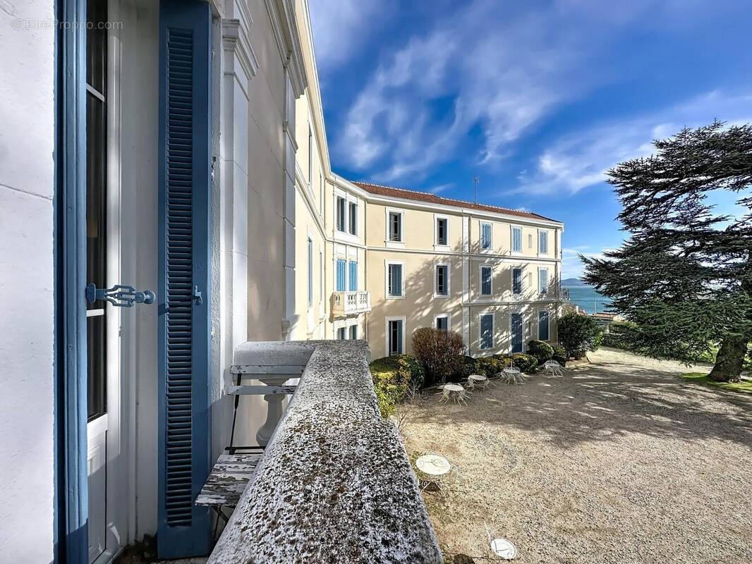 Photo 1 - Appartement à LA SEYNE-SUR-MER