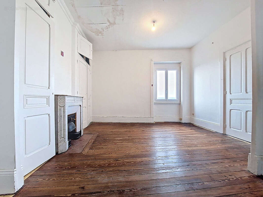 Appartement à SAINT-GALMIER