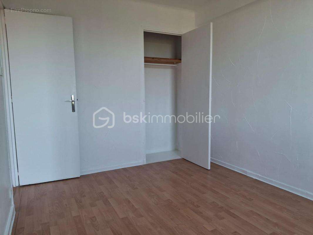 Appartement T3 de 56 m² – Balcon, cave, parking - photo 8