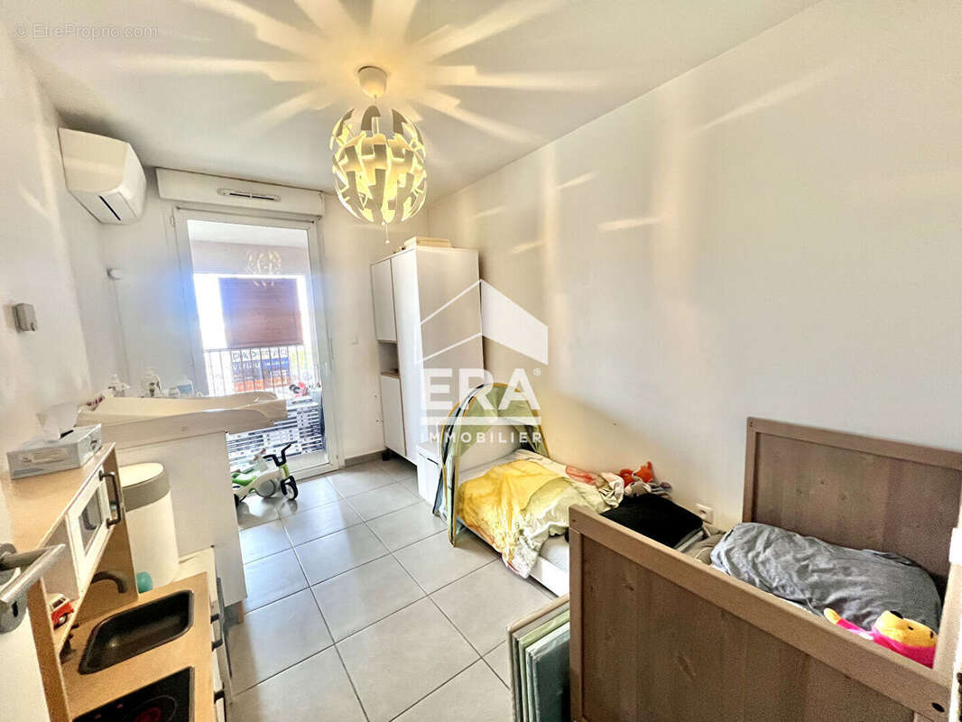 Appartement à MARSEILLE-15E