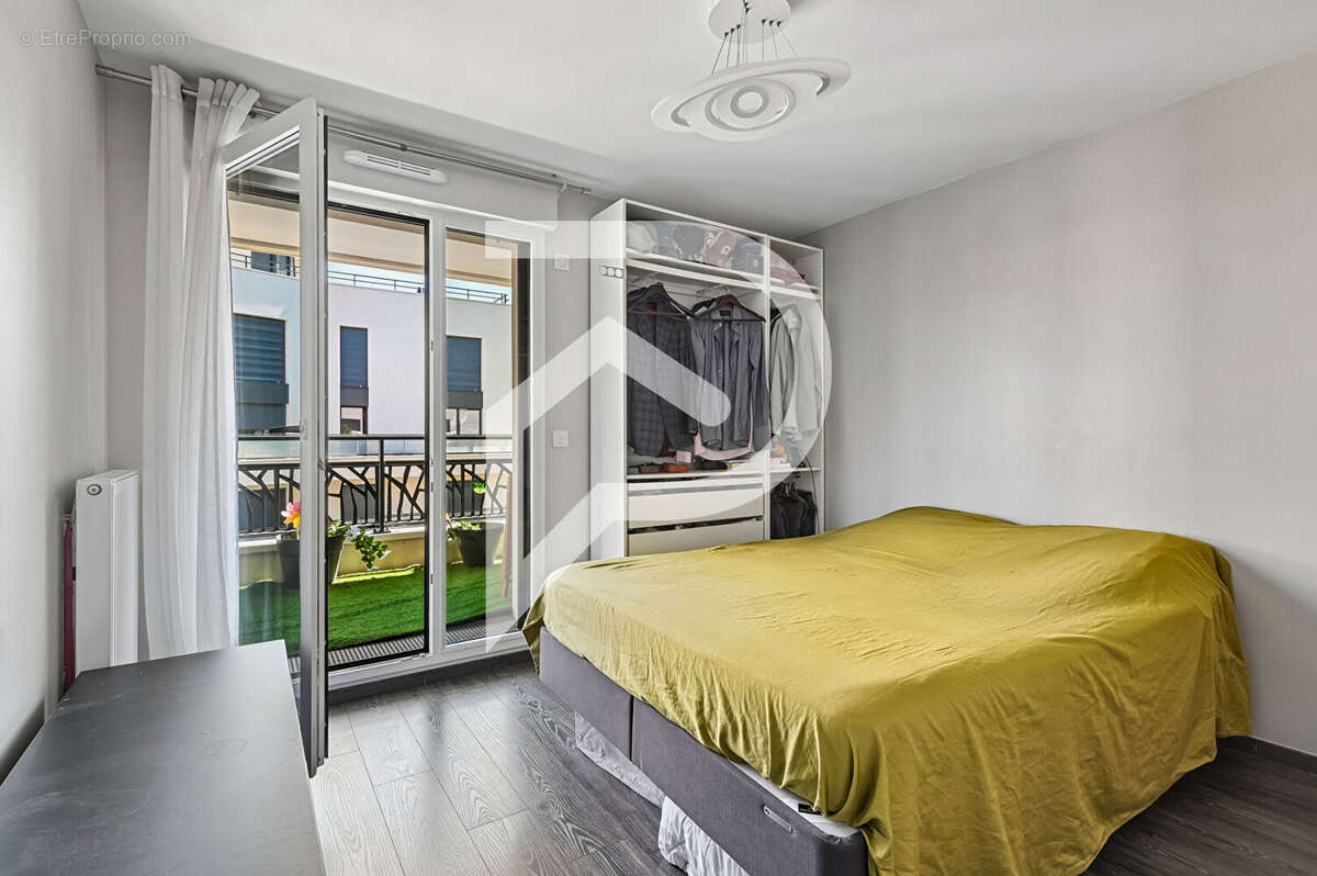 Appartement Colombes 3 pièce(s) 62.54 m2 - photo 8