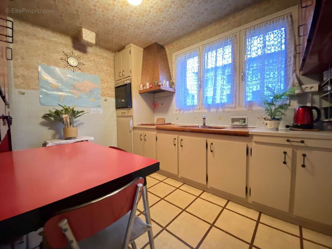 Maison à VIRY-CHATILLON