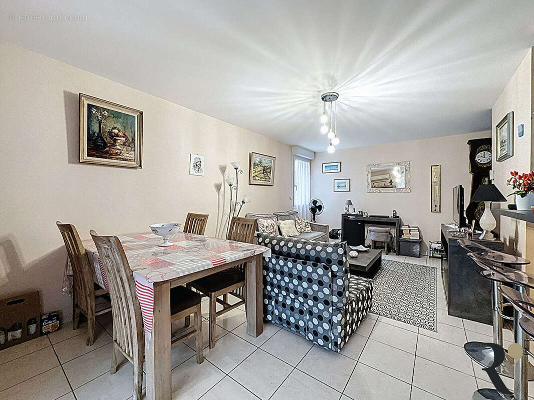 Appartement à SAINT-ORENS-DE-GAMEVILLE