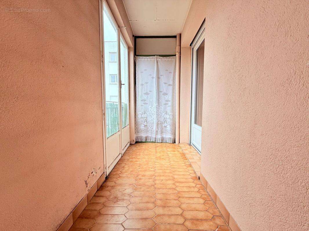 Appartement à CHENOVE