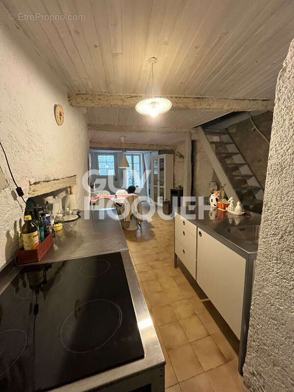 Maison ancienne 3 pièces à vendre à Cesseras - Réf V522CB - photo 3
