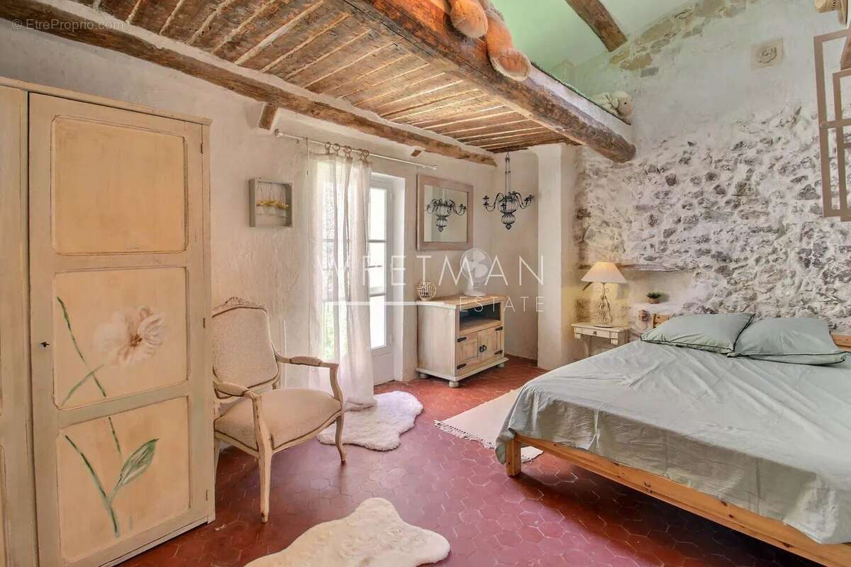Maison à FAYENCE