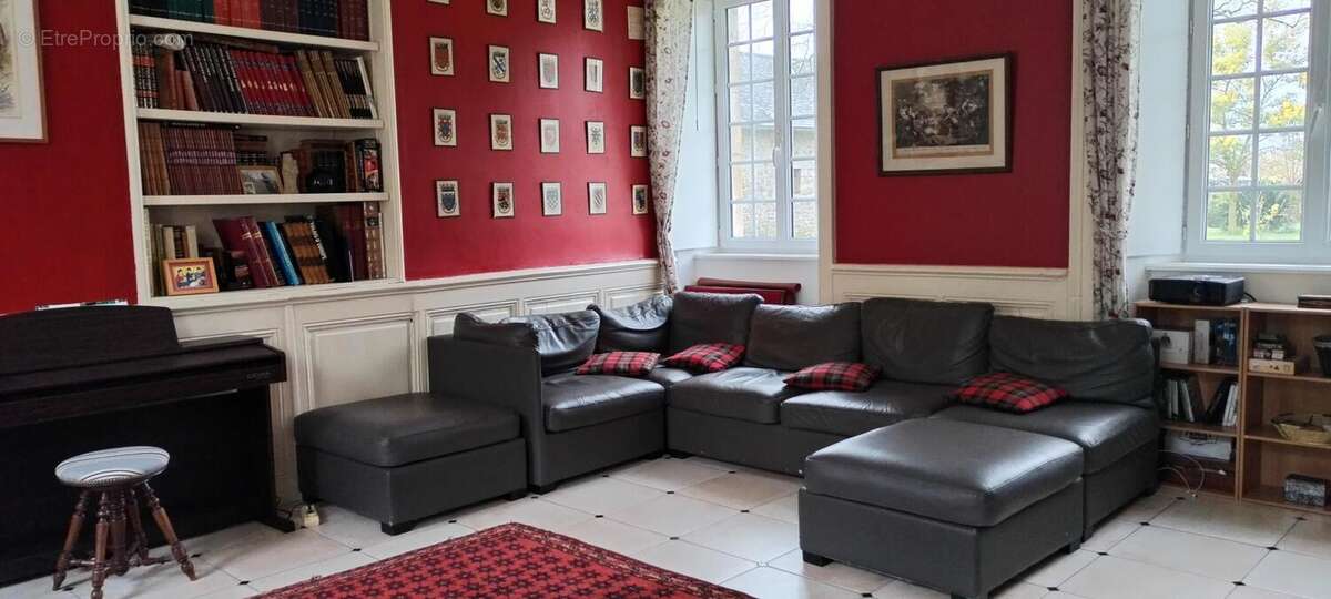 Maison 320 m² à Lessay  - photo 5