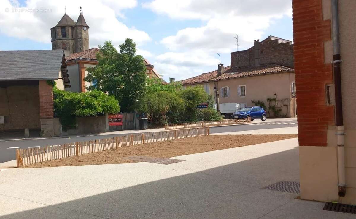 Appartement à DAUMAZAN-SUR-ARIZE