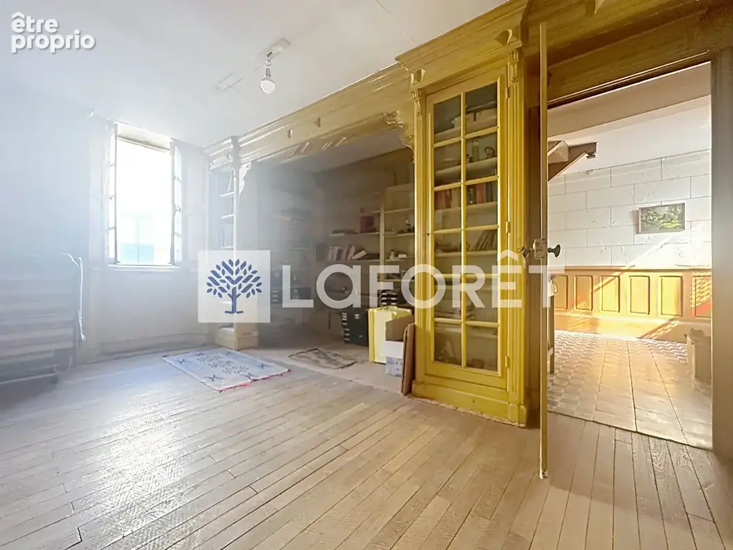 Bressuire centre-ville : maison bourgeoise avec parc arboré de 950 m² et dépendances - photo 7