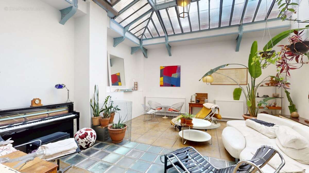 Appartement à PARIS-9E