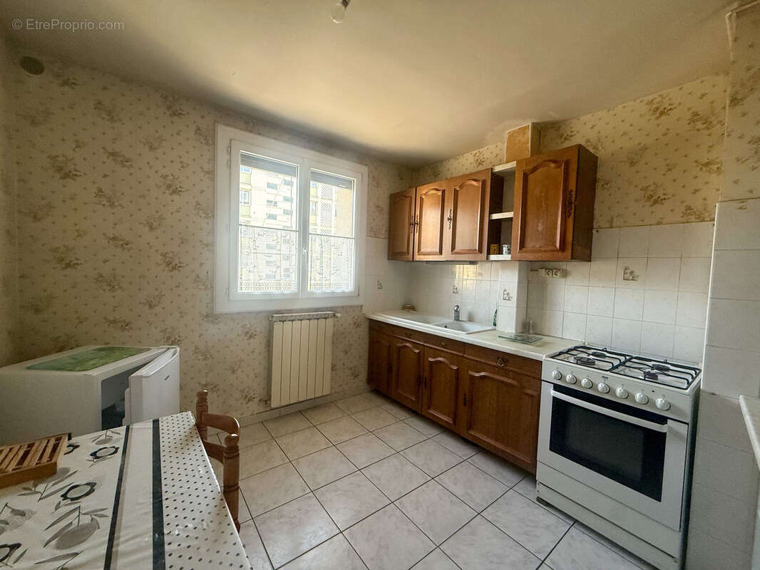 Appartement à FONTAINE