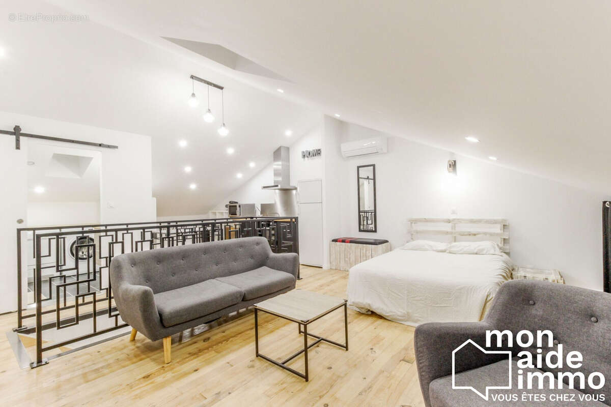 Appartement à VILLENAVE-D'ORNON