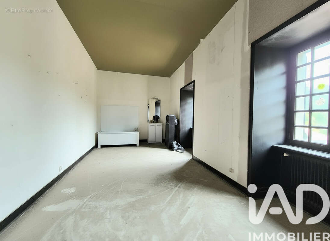 Photo 7 - Maison à REGNY