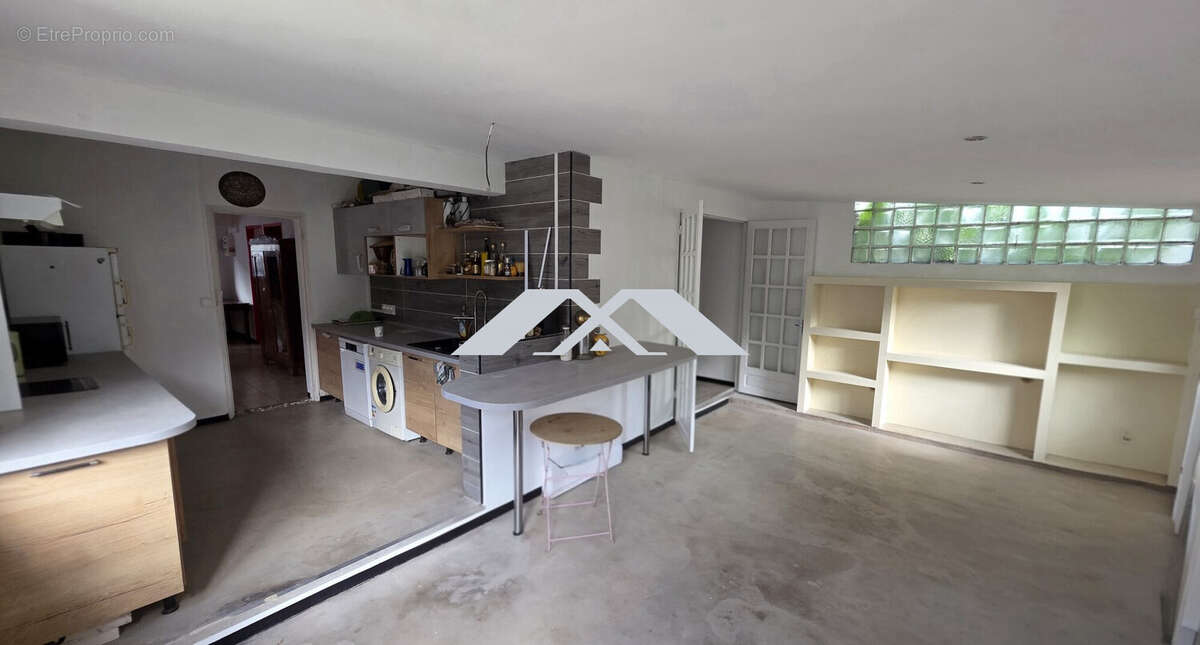 Appartement à SAINT-DENIS