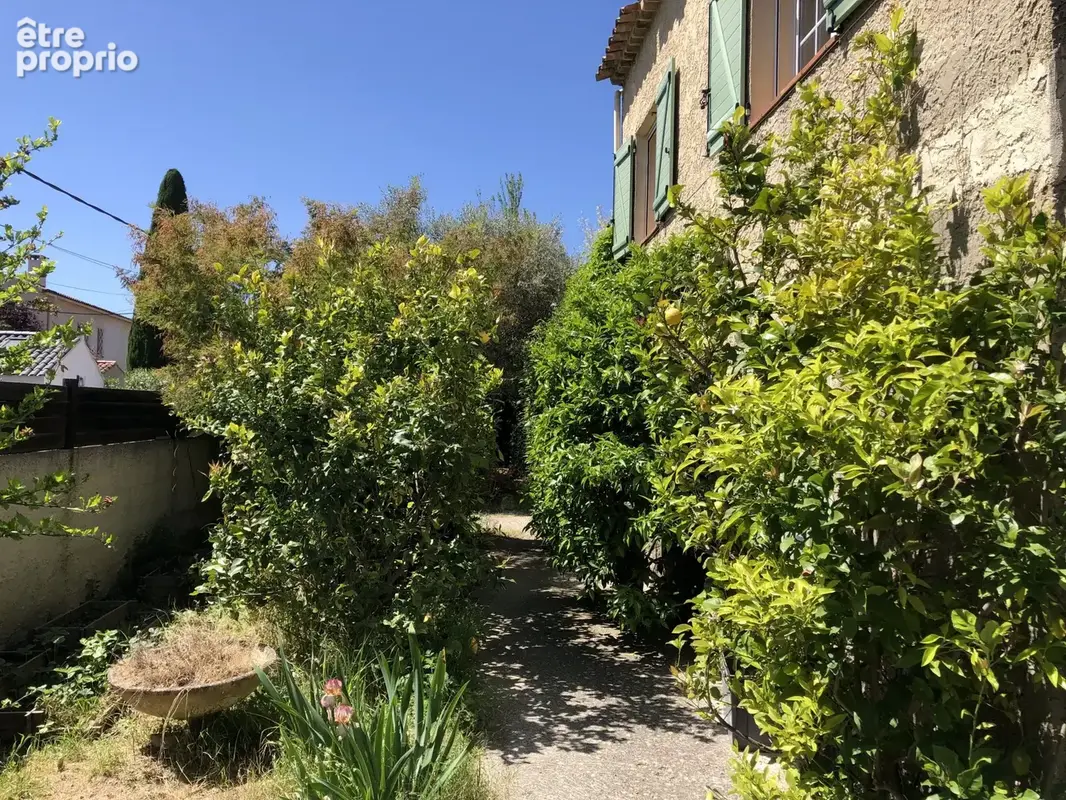 Maison 7 pièces 180 m² à vendre à Le Beausset (83330) - photo 5